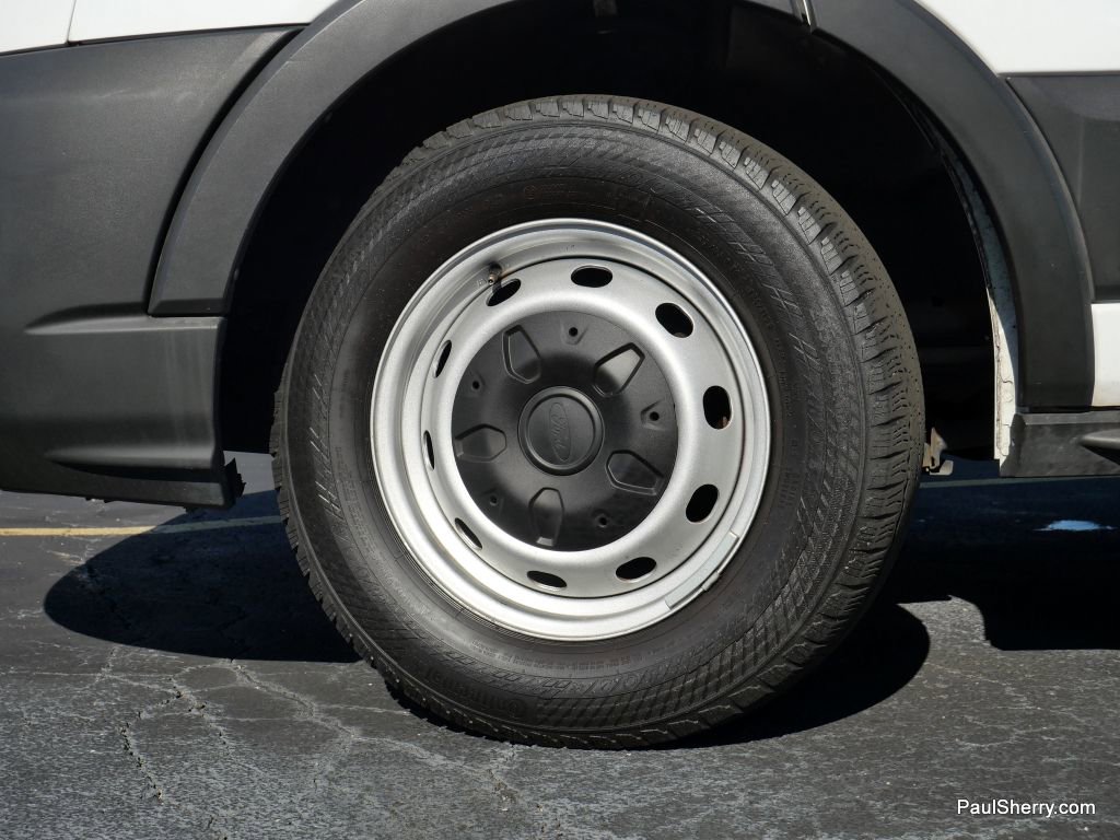 Used 2020 Ford Transit 350 XL image 34