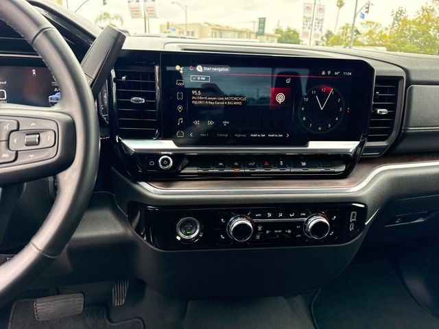 Certified 2024 GMC Sierra 1500 SLT image 17