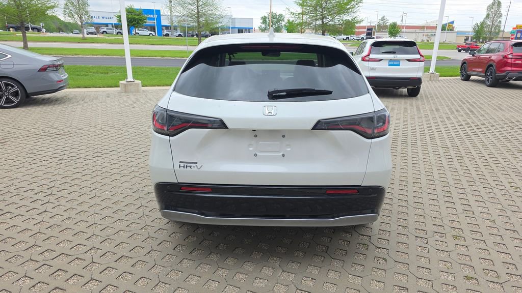 New 2026 Honda HR-V EX-L image 4
