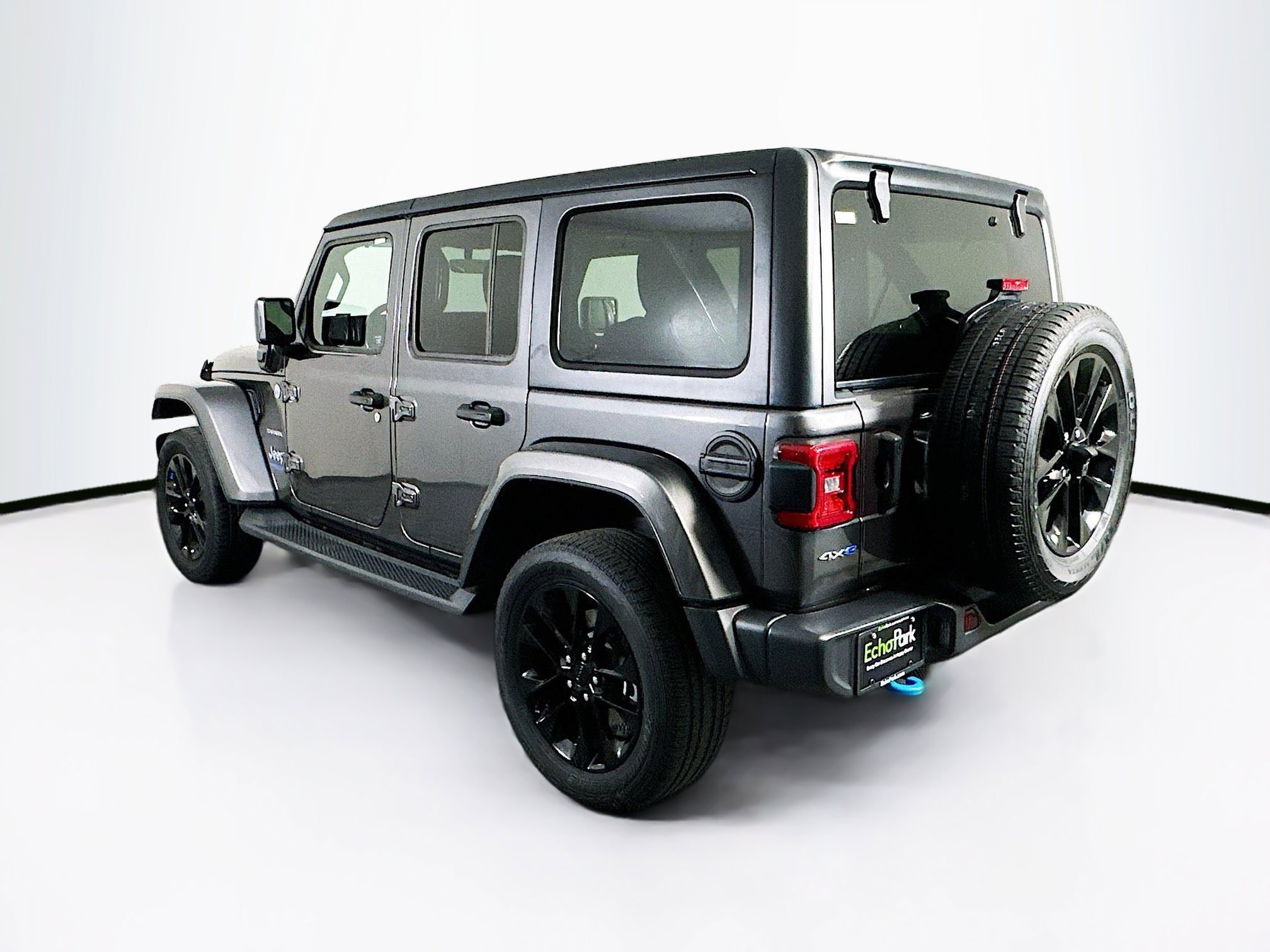 Used 2022 Jeep Wrangler Sahara image 5
