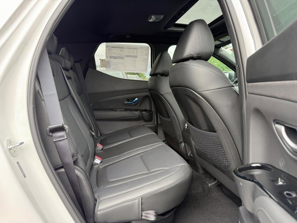 New 2025 Hyundai Santa Cruz Limited image 5