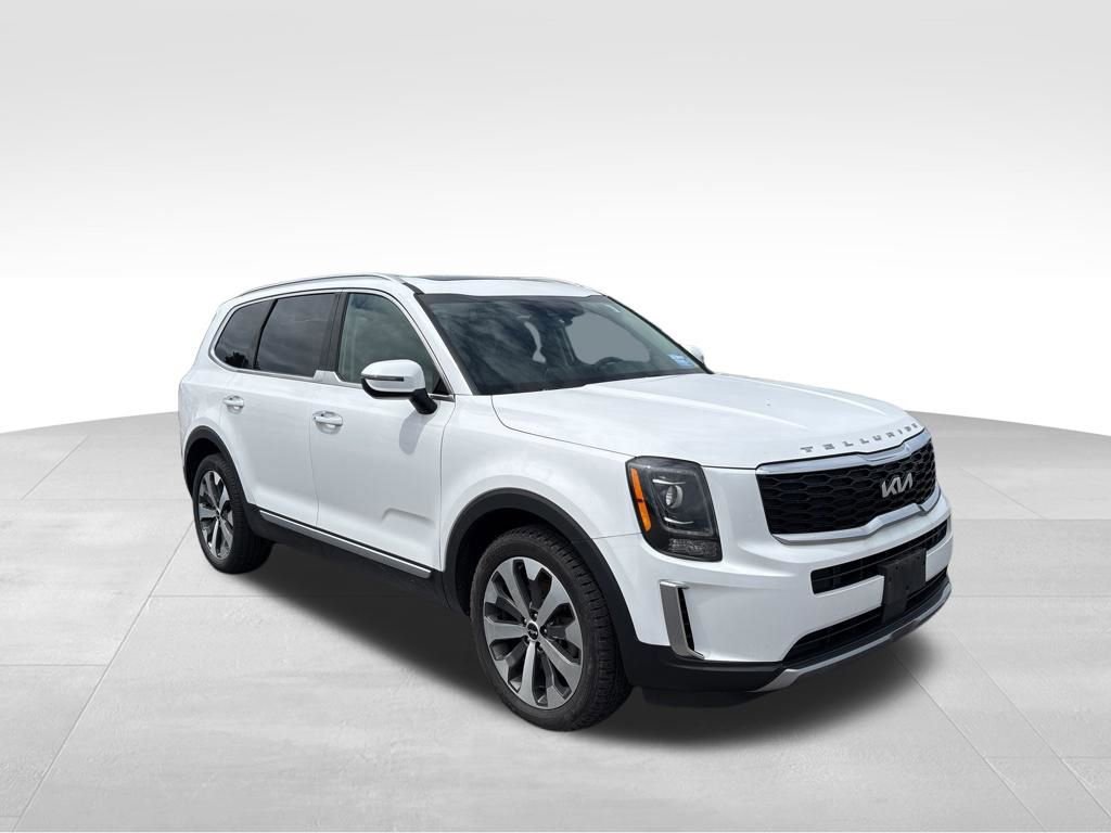 Certified 2022 Kia Telluride S FWD image 4