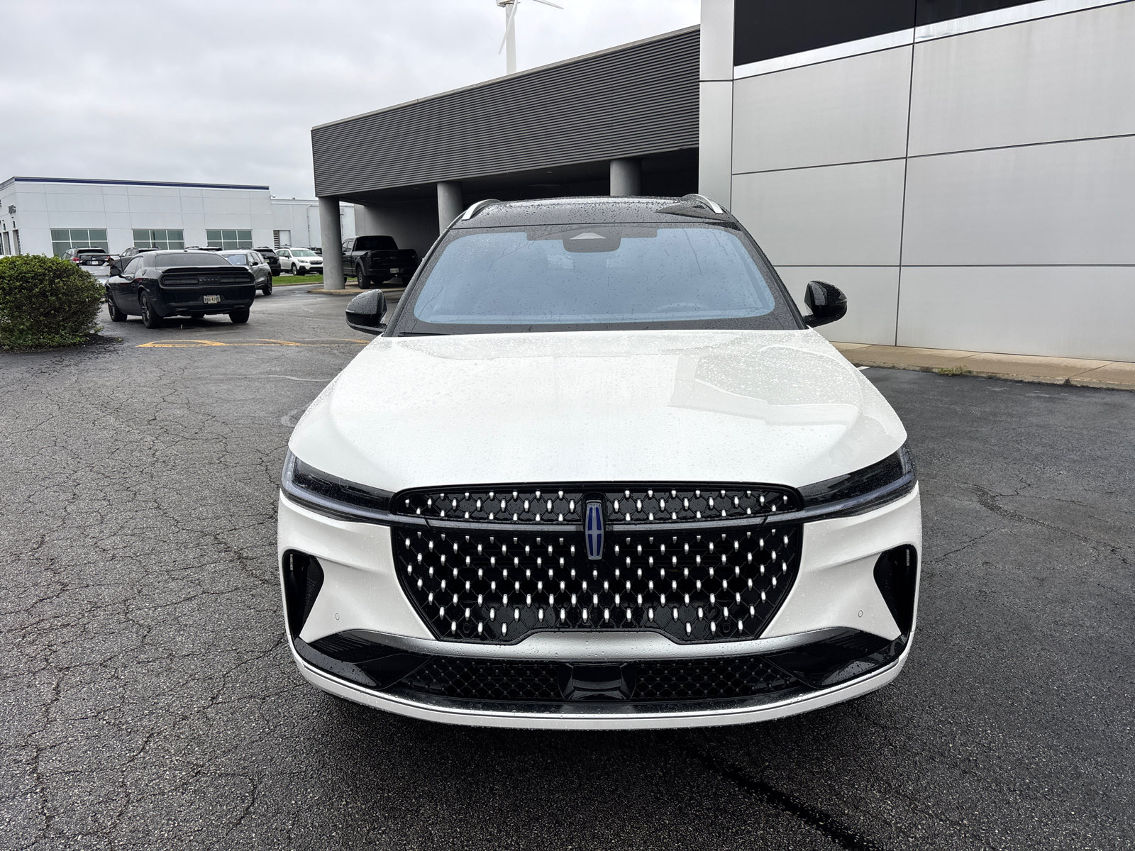 New 2026 Lincoln Nautilus Reserve AWD/4WD image 2