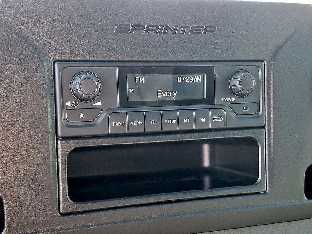 Used 2025 Mercedes-Benz Sprinter 2500 image 16