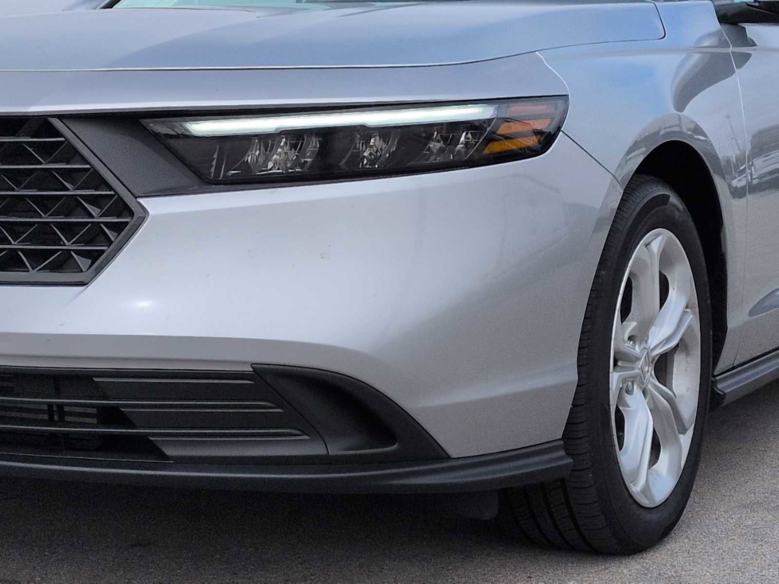 Certified 2024 Honda Accord LX image 11