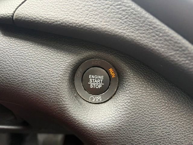 Used 2022 Jeep Cherokee Limited w/ Elite Package image 7