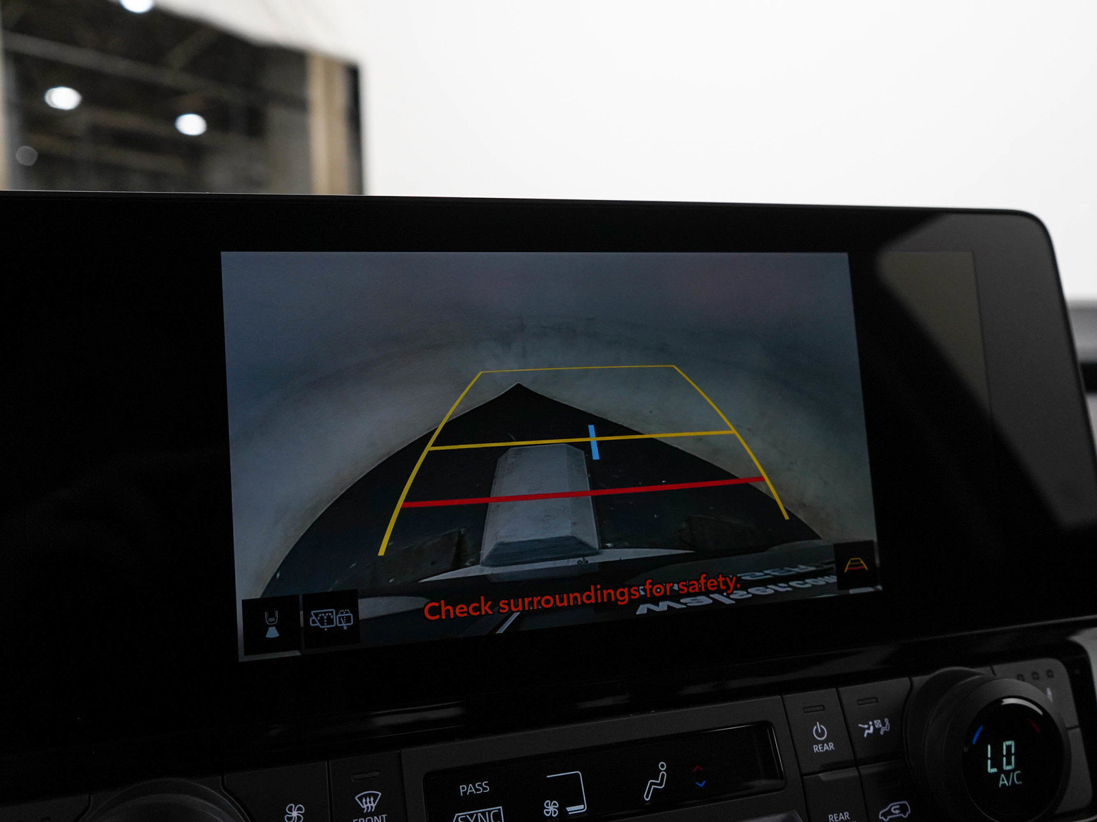 Used 2025 Toyota Grand Highlander AWD image 32