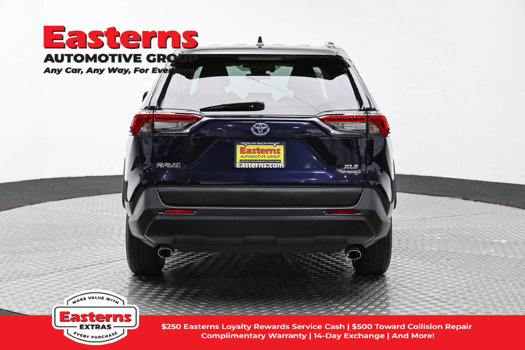 Used 2024 Toyota RAV4 XLE w/ Weather Package AWD/4WD image 7