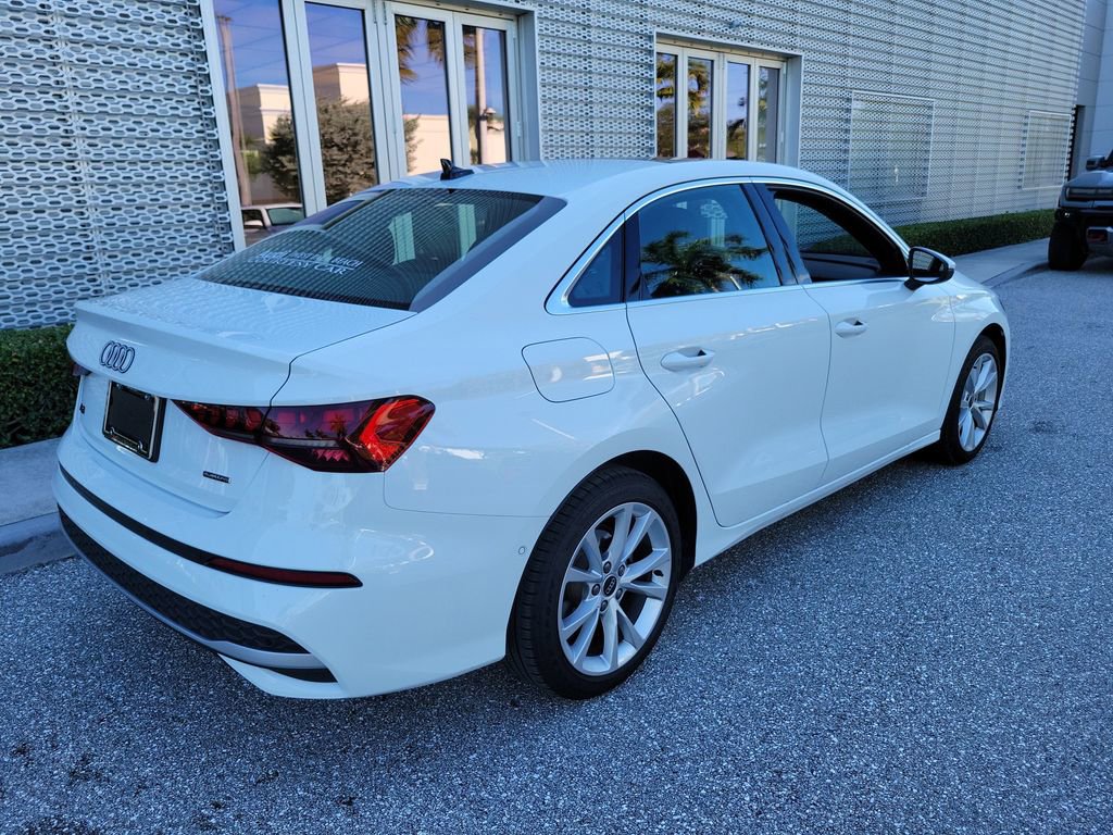 Used 2025 Audi A3 2.0T Premium w/ Convenience Package AWD/4WD image 4