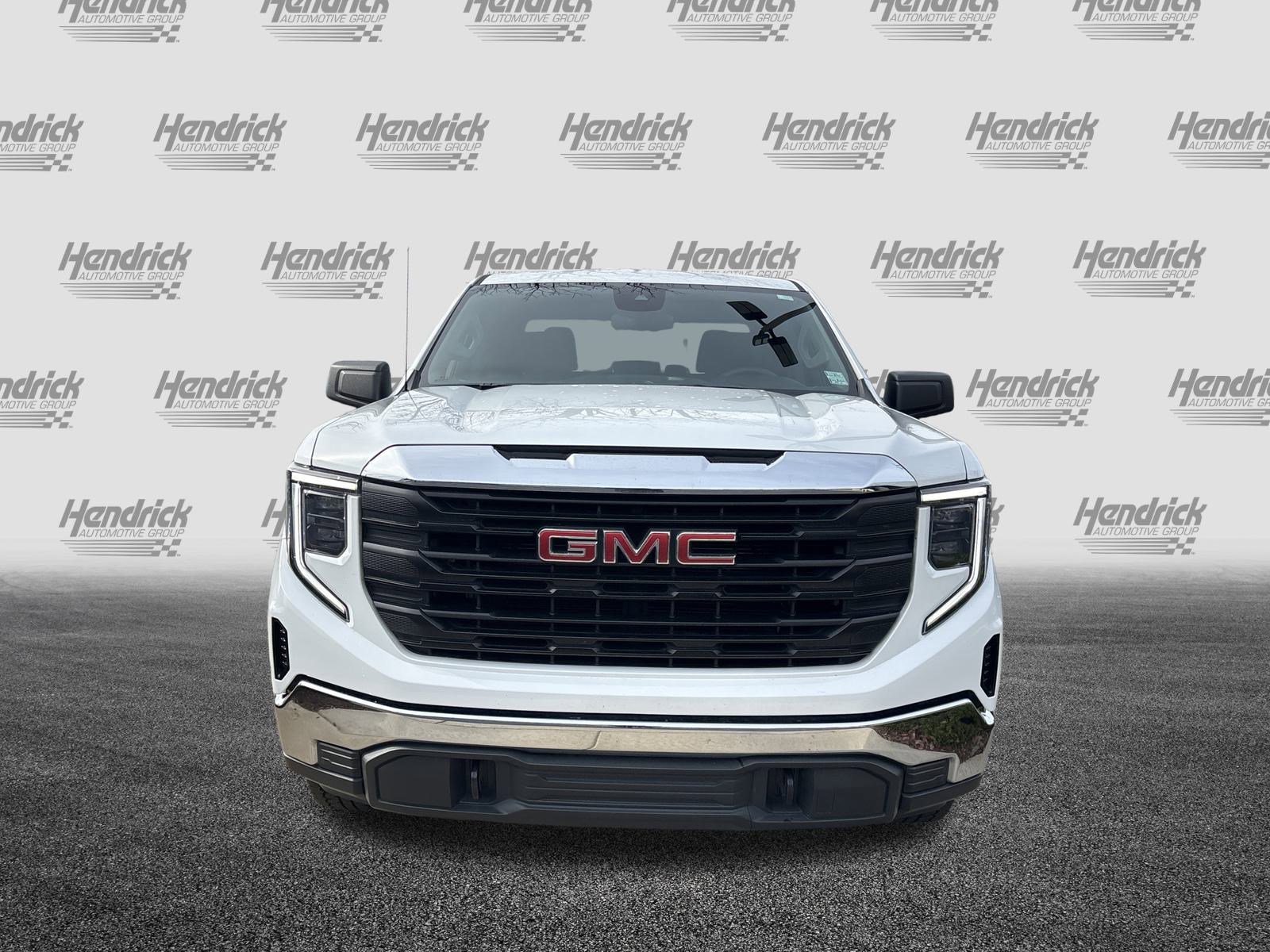 Used 2023 GMC Sierra 1500 Pro w/ Pro Value Package image 3