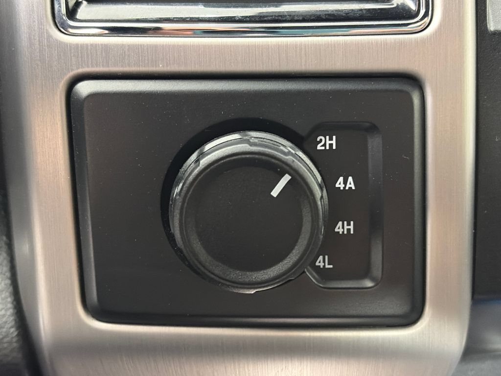 Used 2020 Ford F150 Platinum AWD/4WD image 23