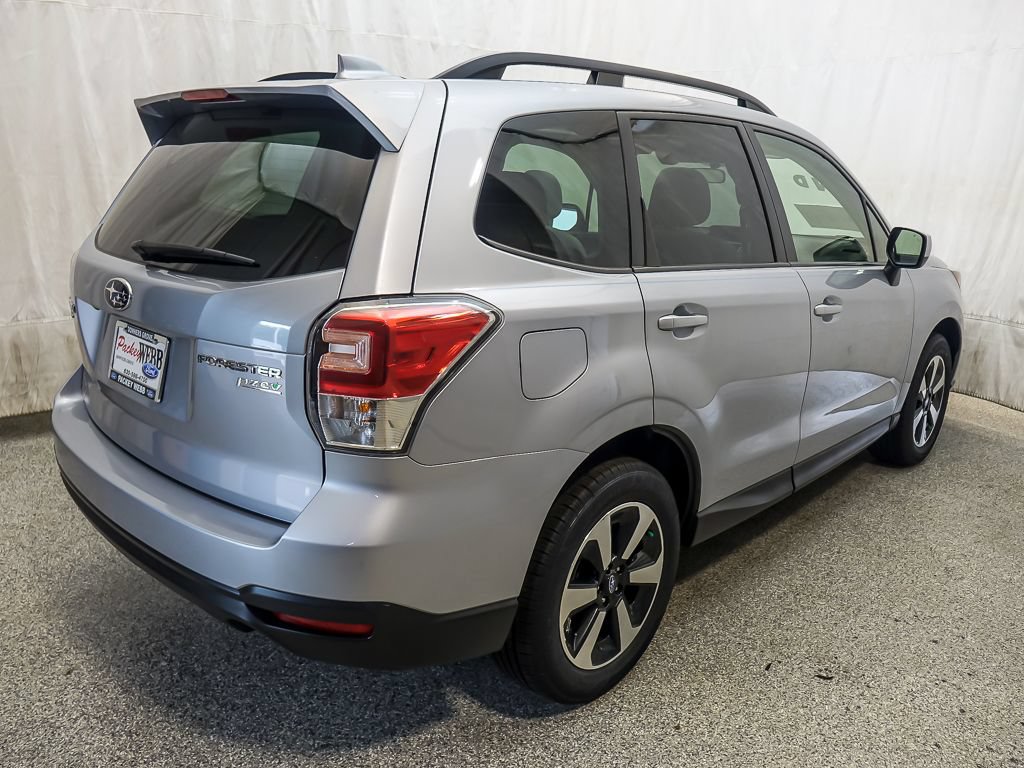 Used 2017 Subaru Forester 2.5i Premium AWD/4WD image 8