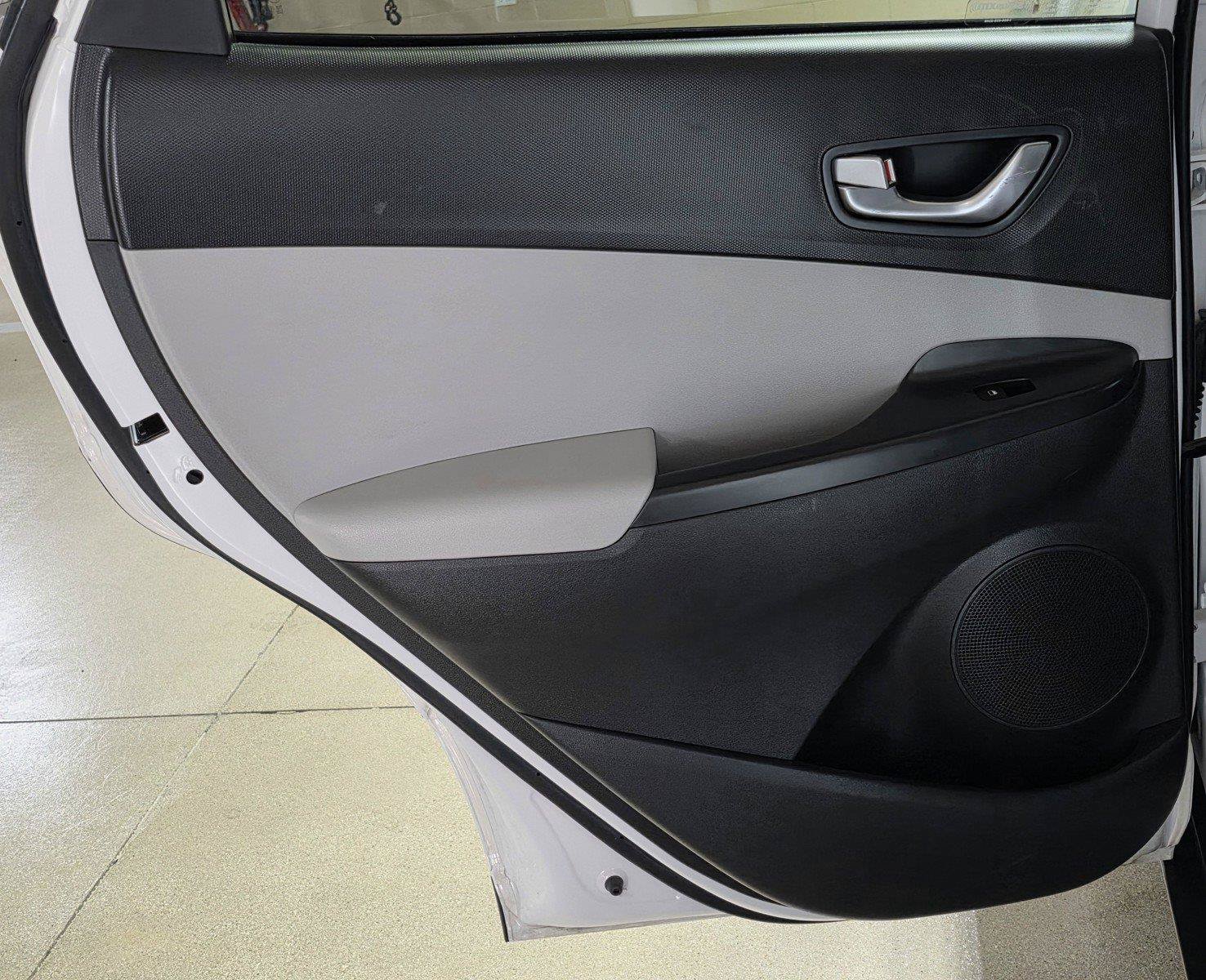 Used 2023 Hyundai Kona SEL w/ Convenience Package FWD image 13