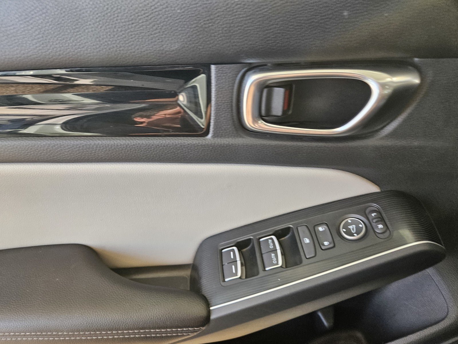 Used 2023 Honda Civic Sport Touring image 31