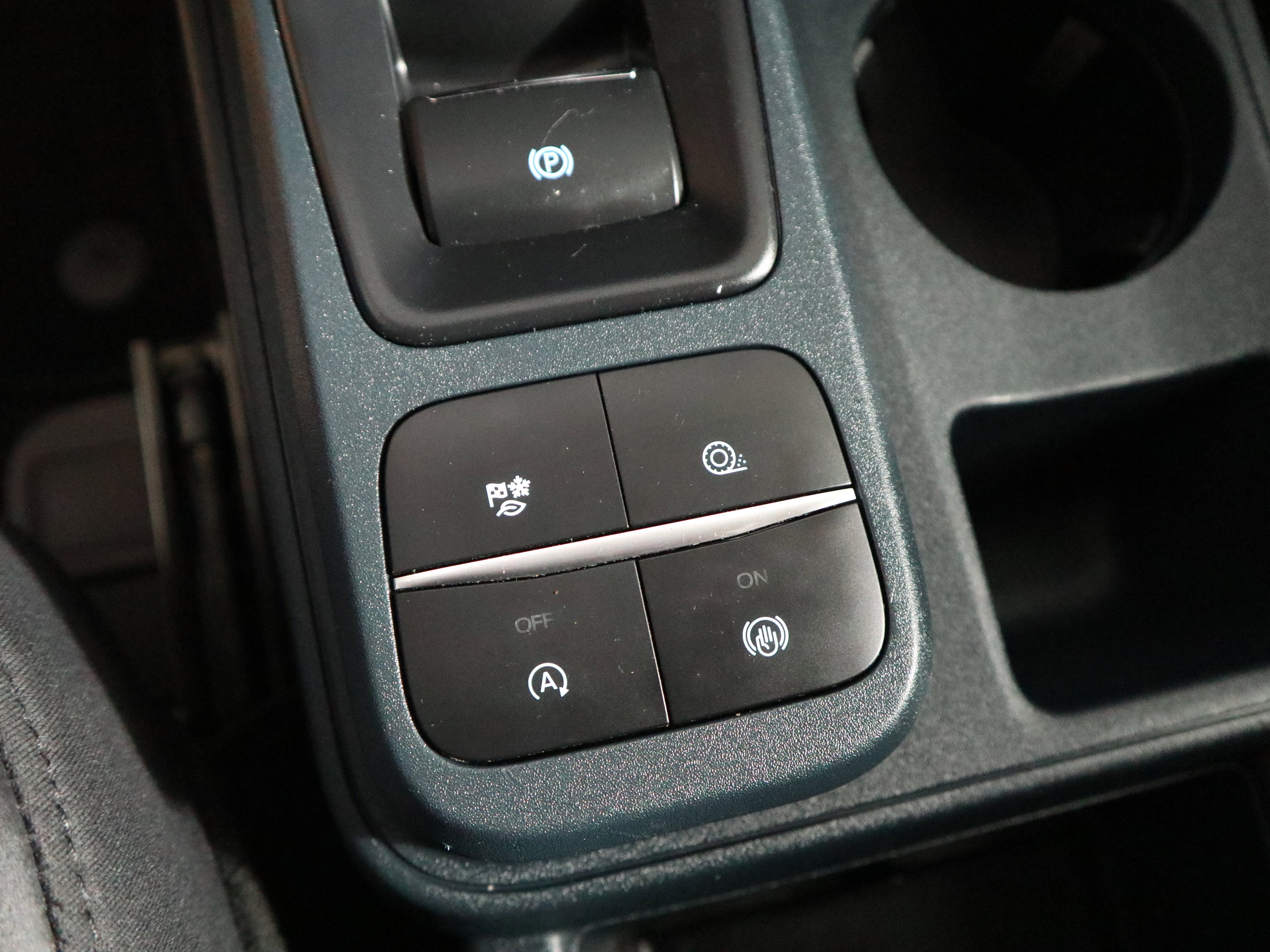 Used 2024 Ford Maverick Lariat w/ Black Appearance Package image 32