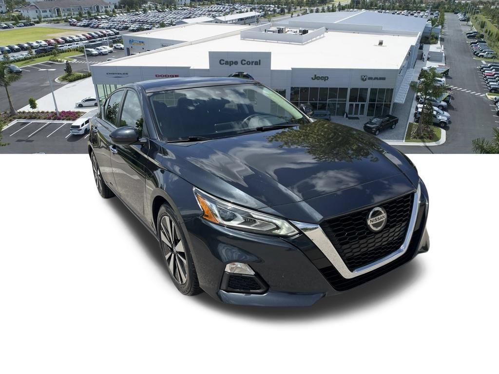 Used 2022 Nissan Altima 2.5 SV FWD image 3