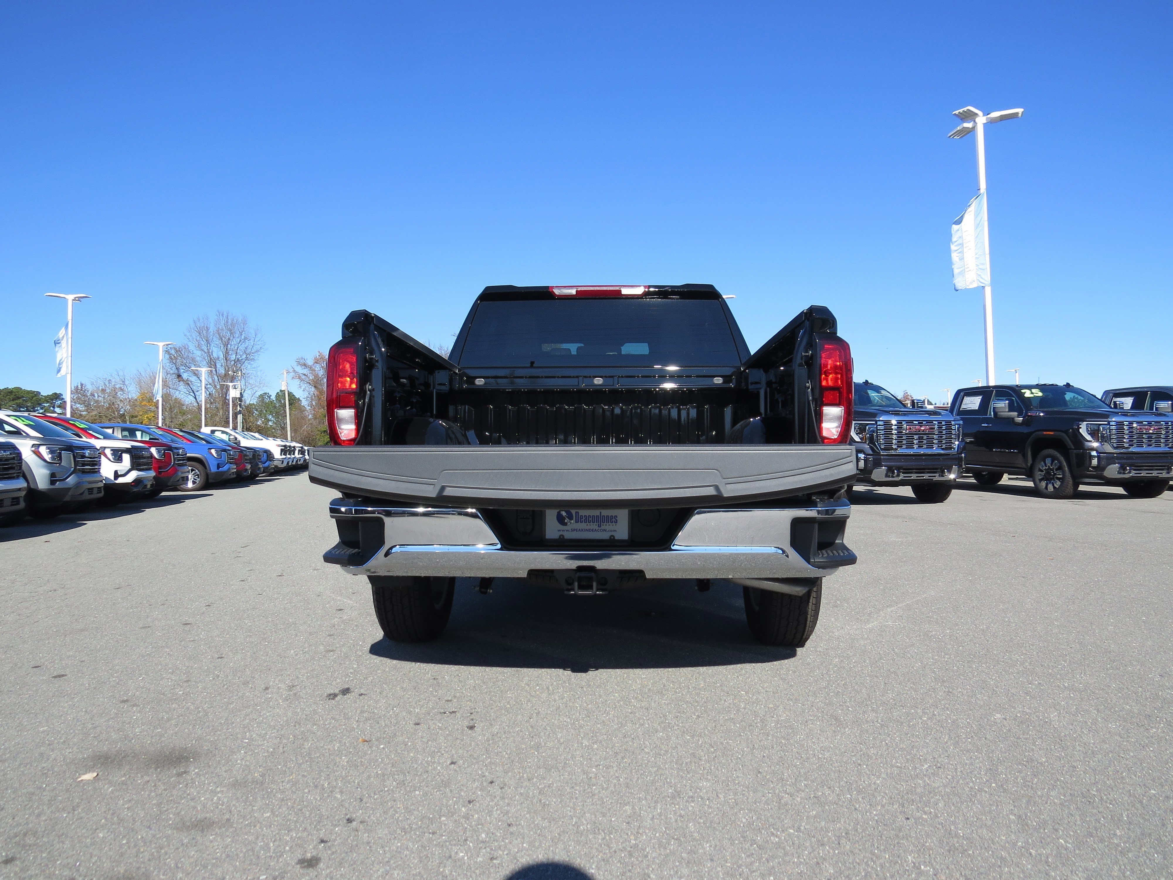 New 2026 GMC Sierra 1500 Pro w/ Pro Value Package image 5