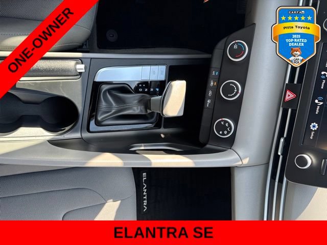Used 2026 Hyundai Elantra SE FWD image 19