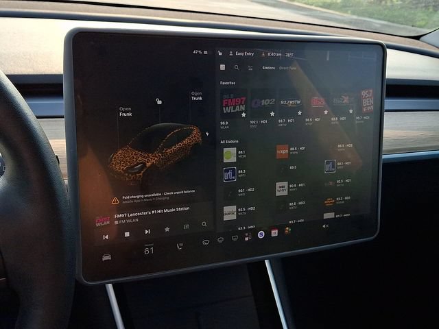Used 2021 Tesla Model Y Long Range AWD/4WD image 17