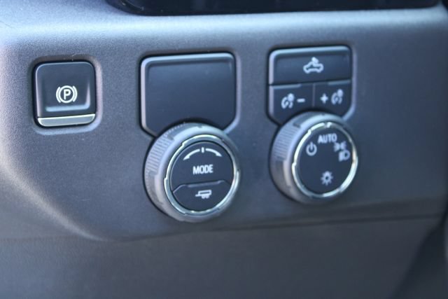 Used 2025 Chevrolet Silverado 1500 LT RWD image 21