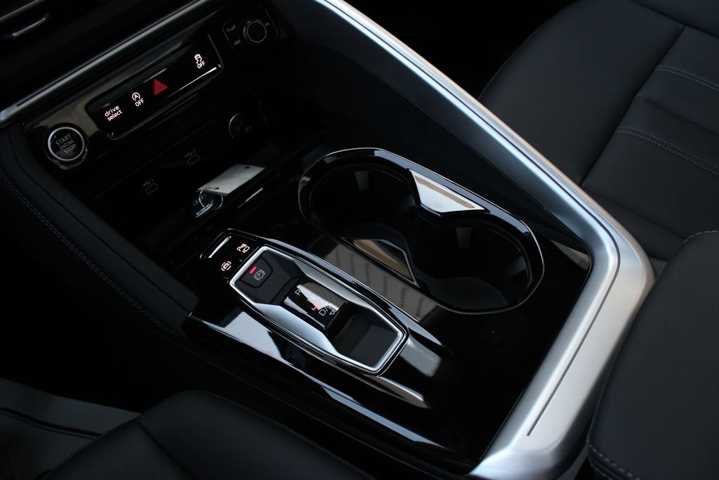 New 2026 Audi Q5 Premium AWD/4WD image 17