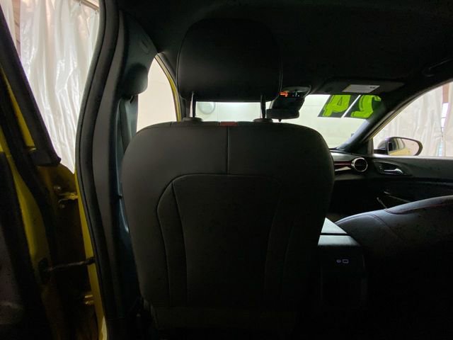 Used 2024 Chevrolet Trax RS w/ Driver Confidence Package image 35