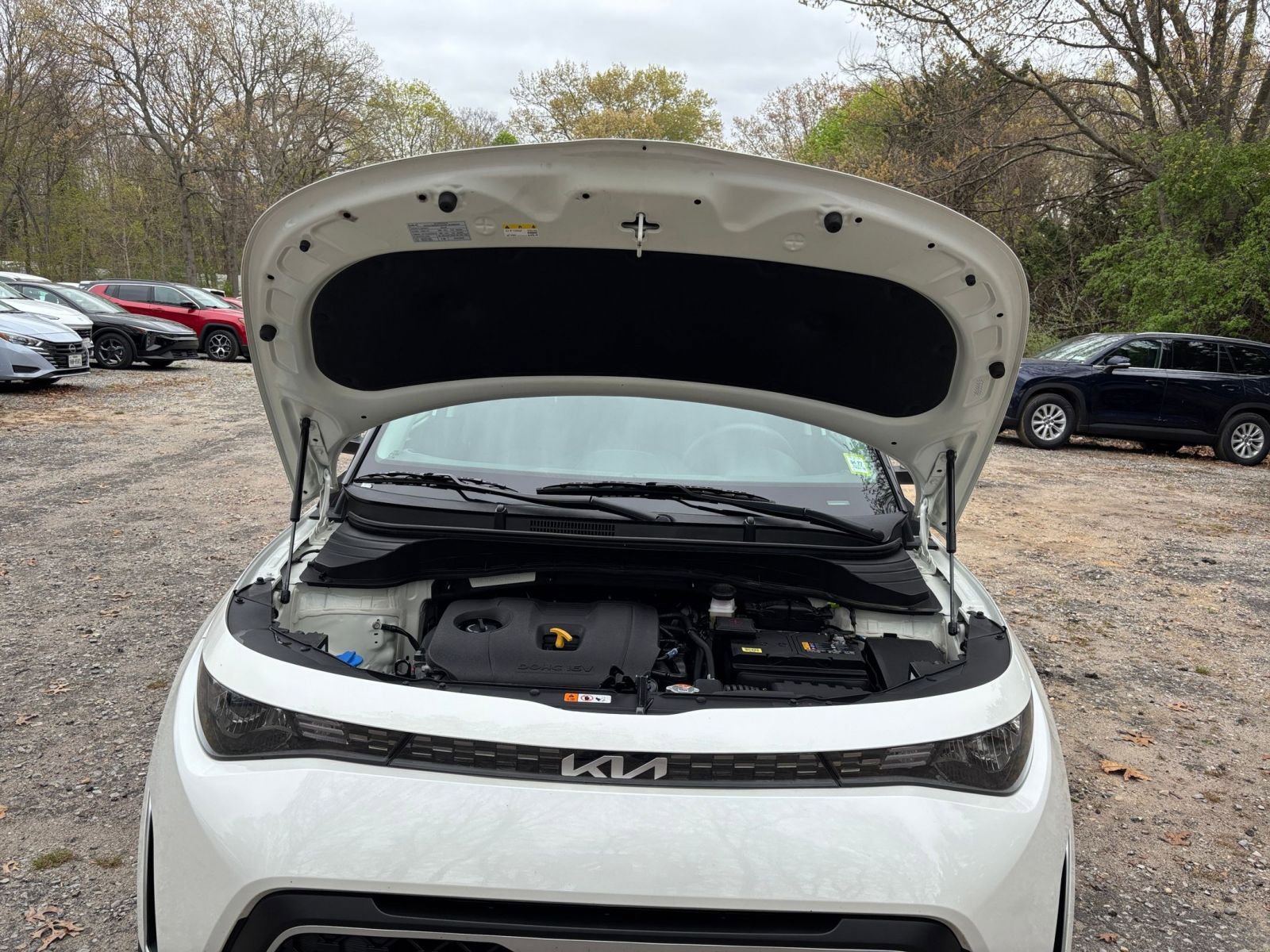 Used 2025 Kia Soul LX w/ LX Technology Package FWD image 33