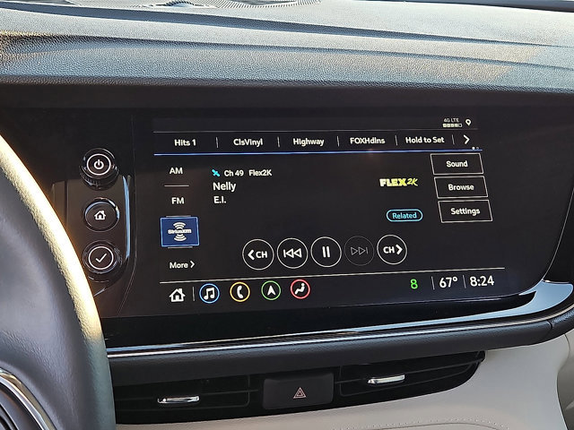 Used 2022 Buick Envision Avenir w/ Technology Package II image 18