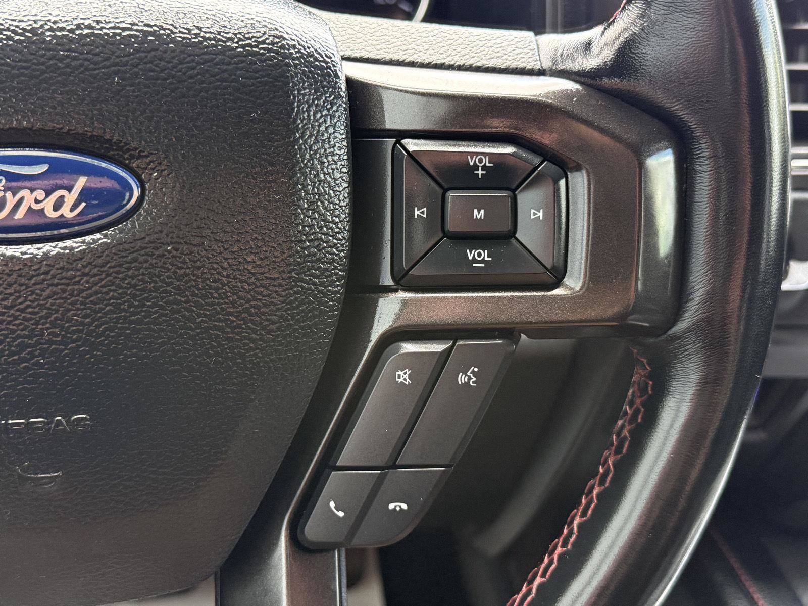Used 2021 Ford Expedition Limited AWD/4WD image 17