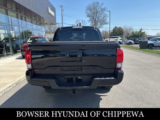 Used 2023 Toyota Tacoma SR5 w/ Technology Package image 6