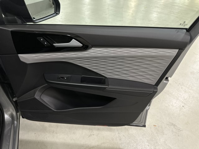 Certified 2024 Volkswagen Taos S image 38