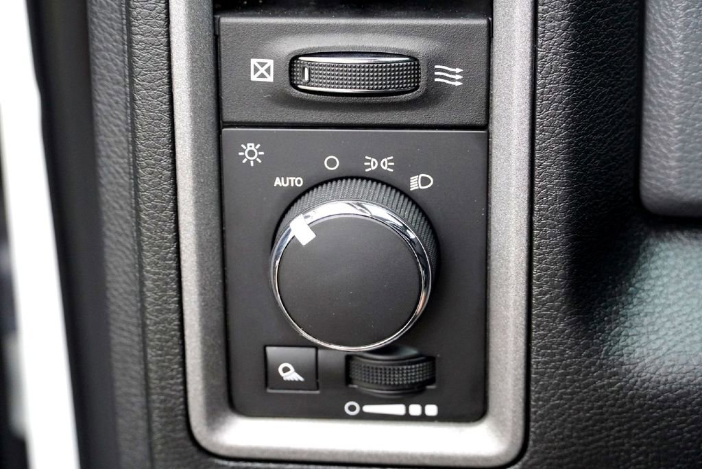 Used 2018 RAM 1500 Tradesman image 20