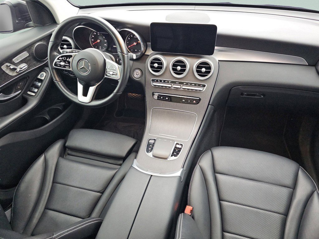 Used 2021 Mercedes-Benz GLC 300 image 28
