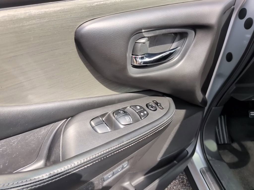 Used 2016 Nissan Murano Platinum w/ Platinum Technology Package image 20