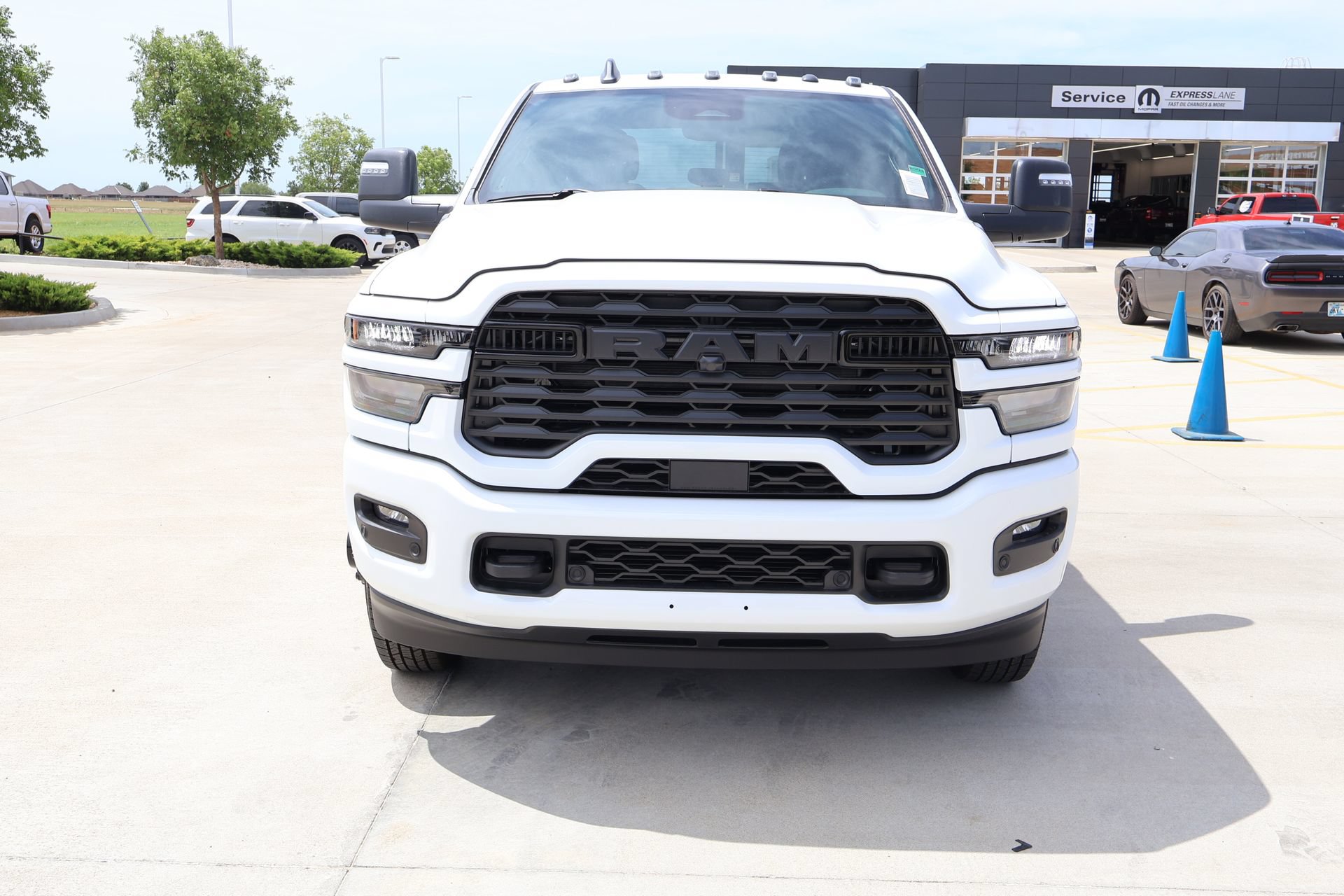New 2026 RAM 3500 Big Horn AWD/4WD image 10