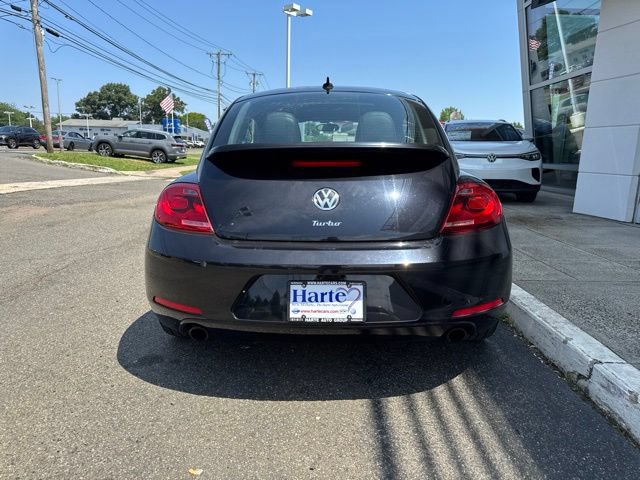 Used 2013 Volkswagen Beetle 2.0T FWD image 8