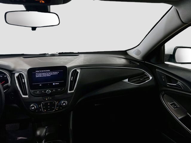 Used 2021 Chevrolet Malibu LT FWD image 23