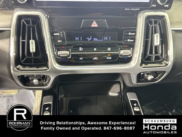 Used 2023 Kia Sorento SX FWD image 9