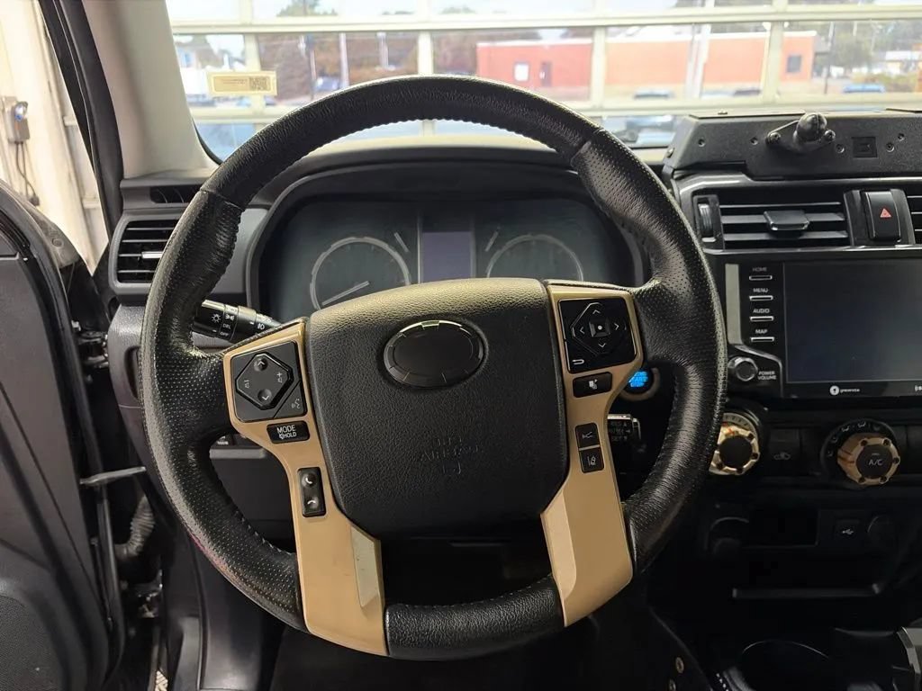 Used 2023 Toyota 4Runner TRD Off-Road Premium w/ Off Road Premium Plus Package AWD/4WD image 24