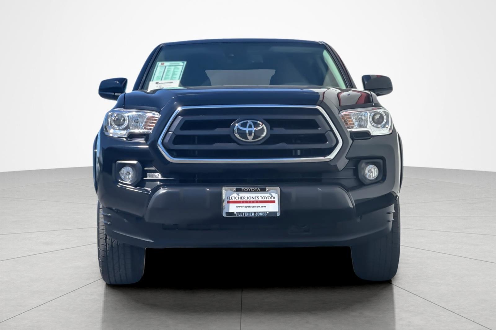 Used 2022 Toyota Tacoma SR5 image 8