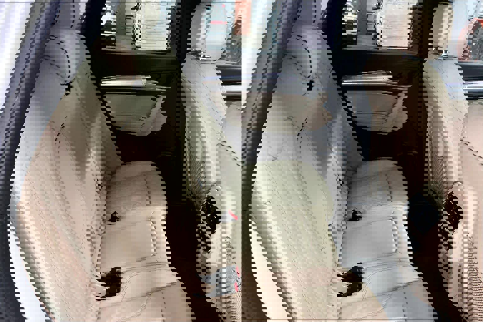 Certified 2025 Audi Q5 2.0T Premium Plus image 30