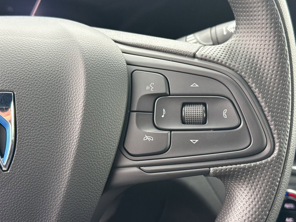 New 2026 Buick Envista Preferred FWD image 19