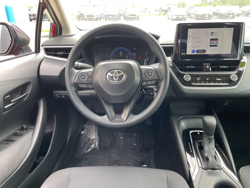 Used 2026 Toyota Corolla LE FWD image 12