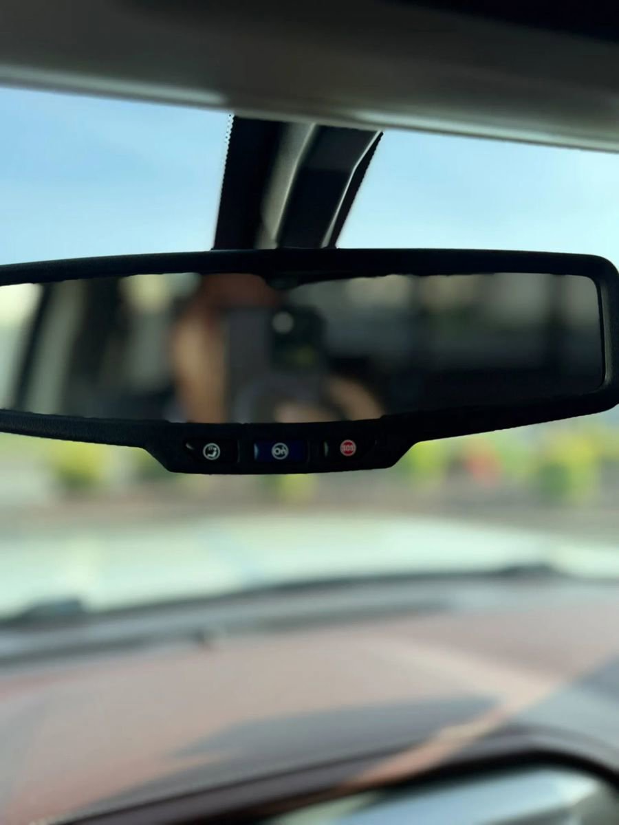 Used 2014 Chevrolet Silverado 1500 High Country image 42