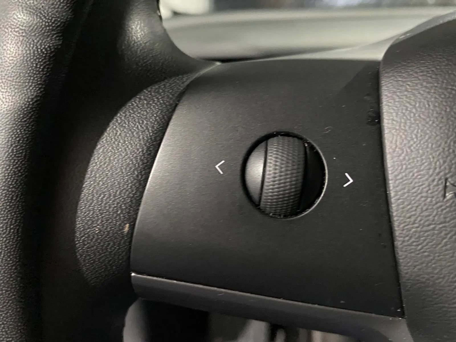 Used 2019 Tesla Model 3 Standard Range Plus image 18