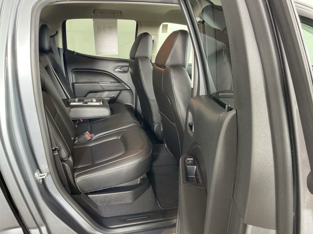 Used 2022 Chevrolet Colorado LT w/ Luxury Package image 6