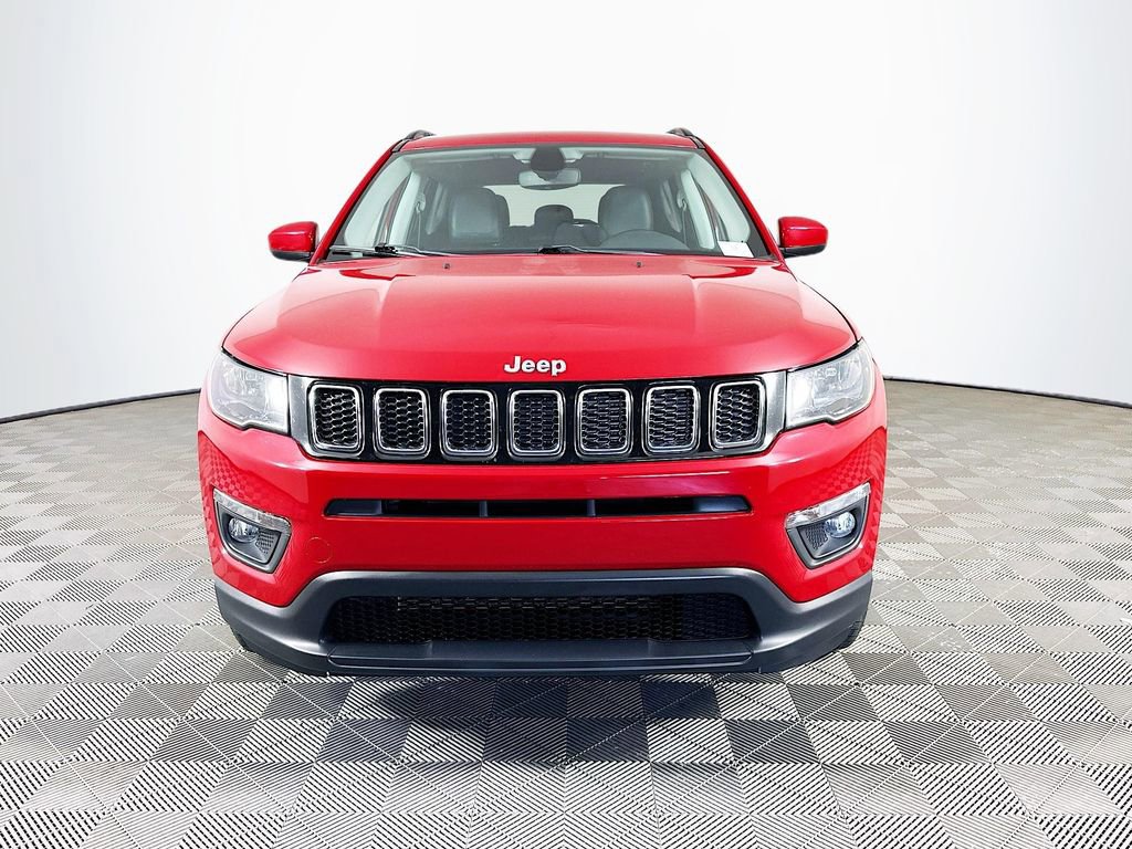 Used 2019 Jeep Compass Latitude w/ Cold Weather Group image 4
