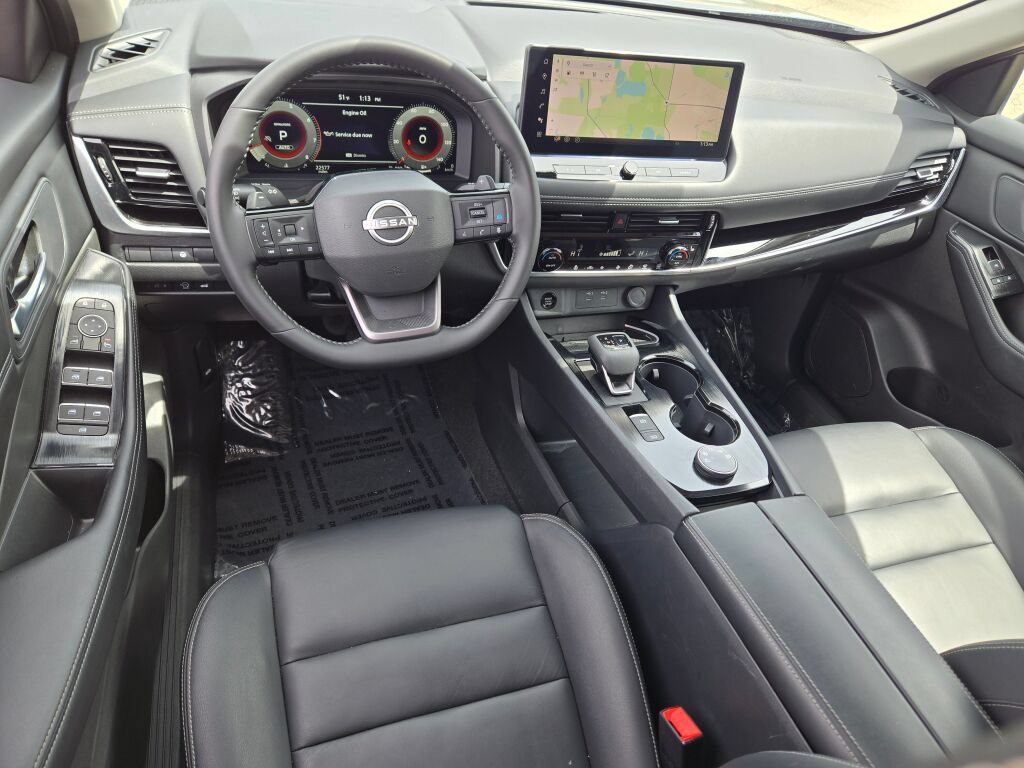 Used 2026 Nissan Rogue SL AWD/4WD image 18