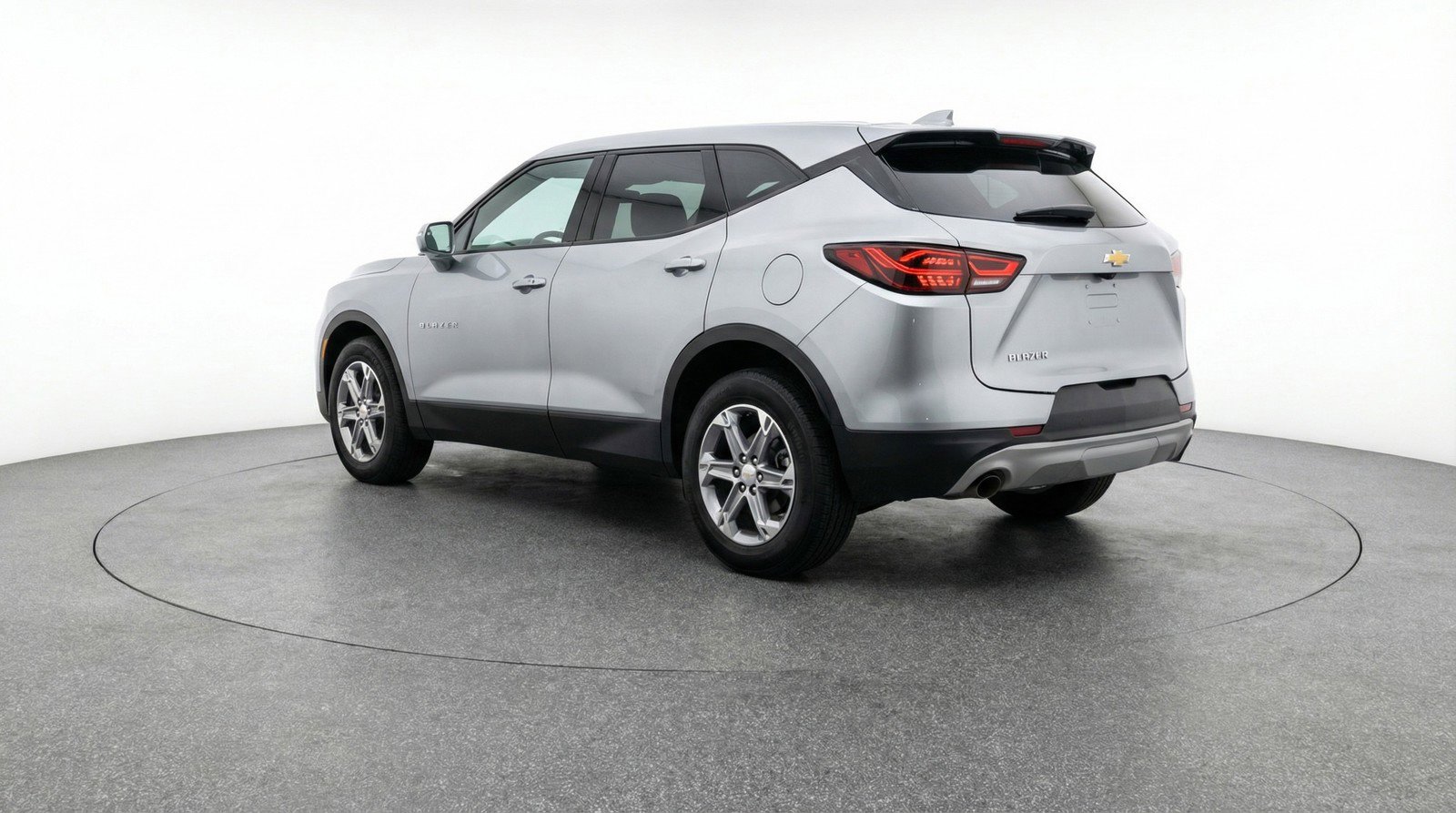 Used 2025 Chevrolet Blazer LT image 6