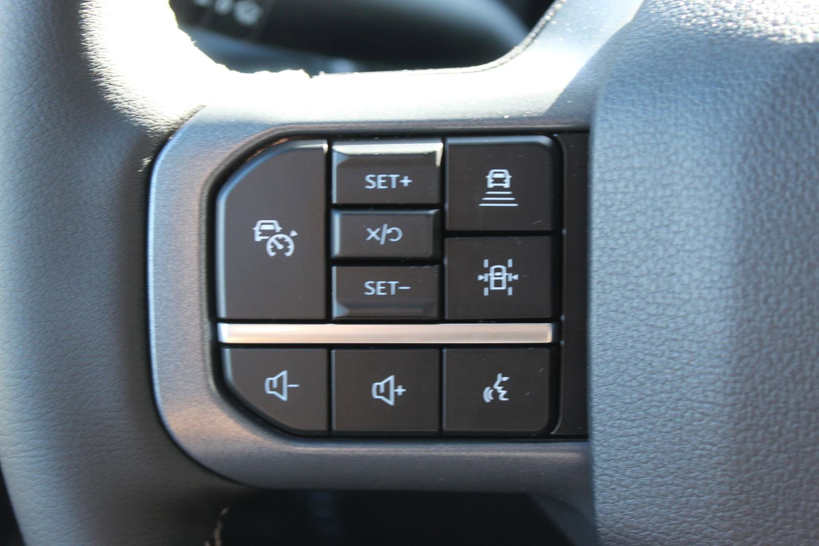 New 2026 Ford F250 Lariat w/ Tremor Off-Road Package image 23